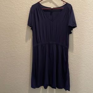 Short-sleeve summer dress